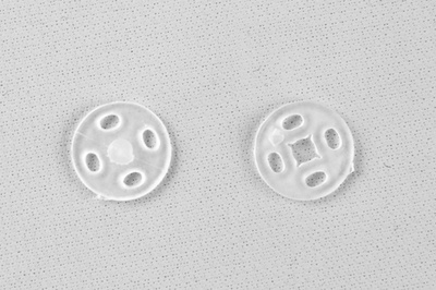 Кнопки пришивные пластиковые 10 мм, блистер 24шт, цв.-прозрачные - купить в Великом Новгороде. Цена: 48.41 руб.